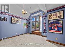 569 FRANKLINWAY GATE - 32