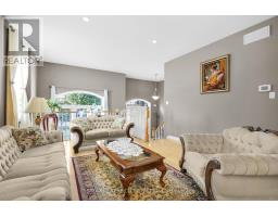 9 WILLARD CRESCENT - 10
