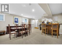 9 WILLARD CRESCENT - 30