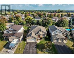 9 WILLARD CRESCENT - 48