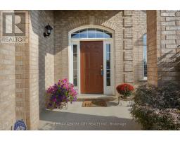 9 WILLARD CRESCENT - 5