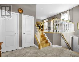 9 WILLARD CRESCENT - 7