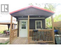 73 JACQUELINE STREET - 46