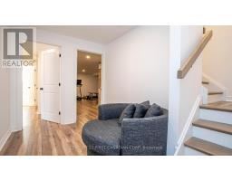 956 TRAILSWAY AVENUE - 29