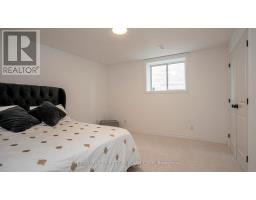 956 TRAILSWAY AVENUE - 36
