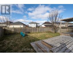 1852 BLOOM CRESCENT - 28