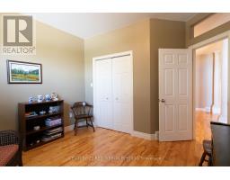 258 DERUITER DRIVE - 14