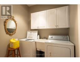 258 DERUITER DRIVE - 26