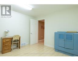 258 DERUITER DRIVE - 35