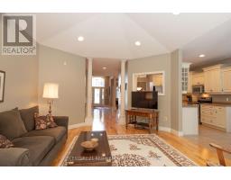 258 DERUITER DRIVE - 7