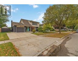 927 FARNHAM ROAD - 4