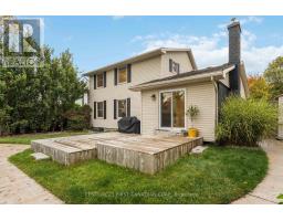 927 FARNHAM ROAD - 46