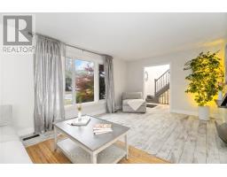 927 FARNHAM ROAD - 9