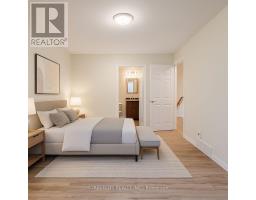 20 FAIRCHILD CRESCENT - 20