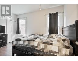 1279 YORK STREET - 17