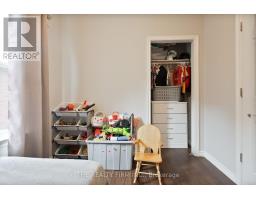 1279 YORK STREET - 20