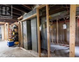 1279 YORK STREET - 24