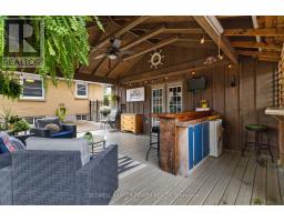 189 STARLIGHT AVENUE - 33