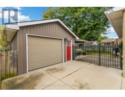 189 STARLIGHT AVENUE - 4
