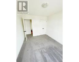 44 - 1781 HENRICA AVENUE - 17