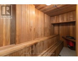 108 - 76 BASE LINE ROAD W - 20