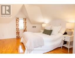 164 WOODSTOCK STREET N - 30