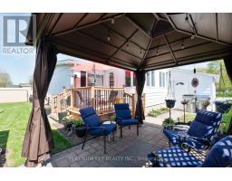 477 RICHARD CRESCENT - 20
