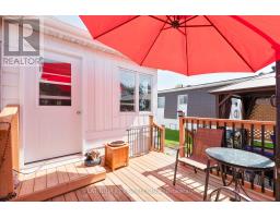 477 RICHARD CRESCENT - 22