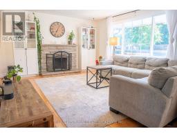 784 WESTBURY CRESCENT - 19