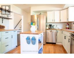 784 WESTBURY CRESCENT - 26