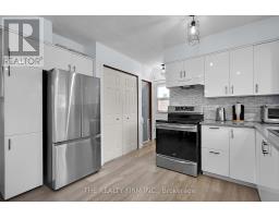 86 MACKAY AVENUE - 12