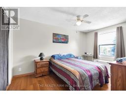 86 MACKAY AVENUE - 16
