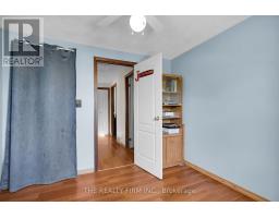 86 MACKAY AVENUE - 23