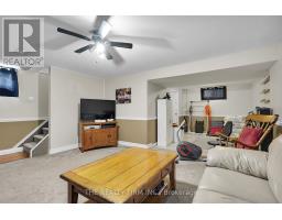 86 MACKAY AVENUE - 30