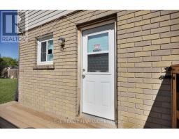 86 MACKAY AVENUE - 33