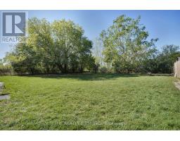 86 MACKAY AVENUE - 38