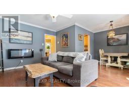 116 GLENROY CRESCENT - 11