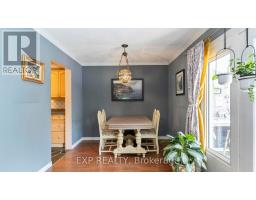 116 GLENROY CRESCENT - 12