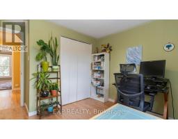 116 GLENROY CRESCENT - 21