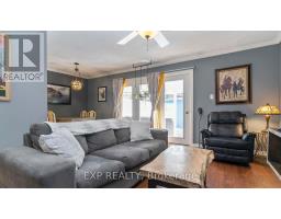 116 GLENROY CRESCENT - 9
