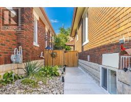 872 LOVETT STREET - 36
