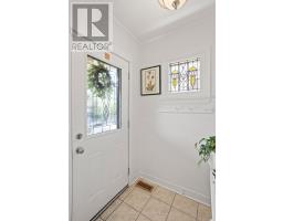 872 LOVETT STREET - 7