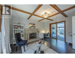 28 MCTAGGART CRESCENT - 19