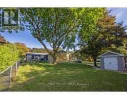28 MCTAGGART CRESCENT - 40