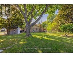 28 MCTAGGART CRESCENT - 42