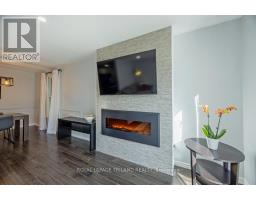 28 MCTAGGART CRESCENT - 9