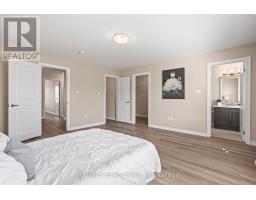 2018 CLAYRIDGE WAY - 27