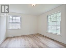 38 HUNT VILLAGE CRESCENT - 20