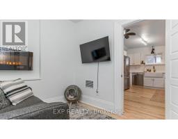 119 WELLINGTON STREET - 15