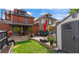 119 WELLINGTON STREET - 32